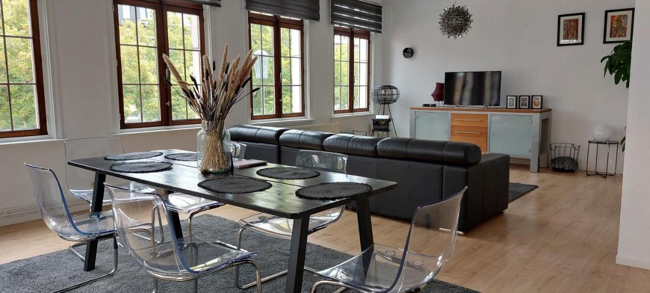The View - Spacious 2 Bdr Appt In With View Antwerpen